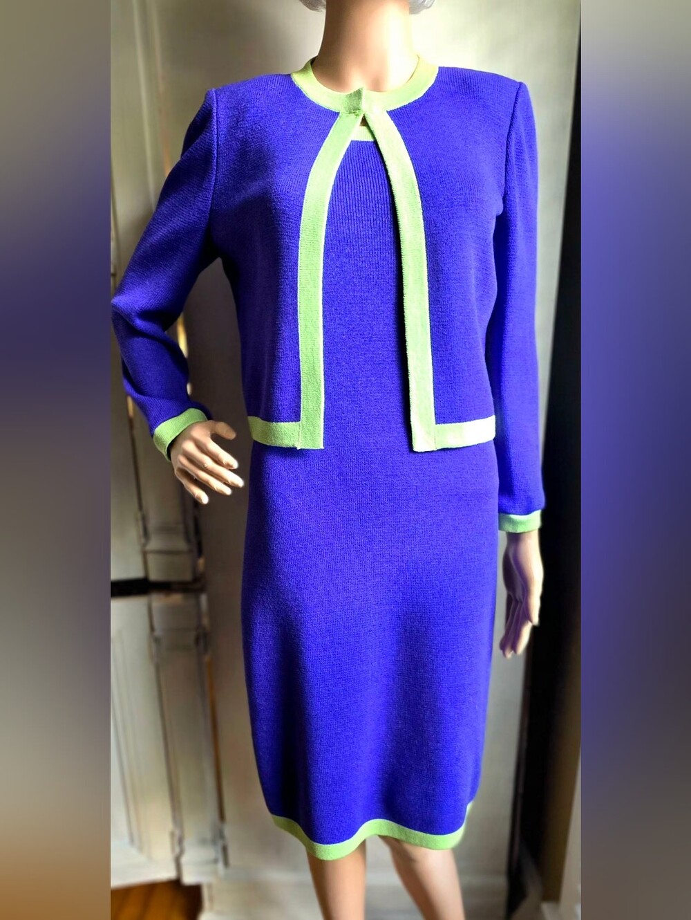 St John Collection Size 2 Purple Green Knit Dress Jacket 2 Piece Set